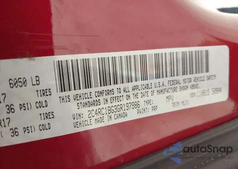 2016 Chrysler Town & Country Touring z USA, uszkodzony, nr VIN 2C4RC1BG3GR197986